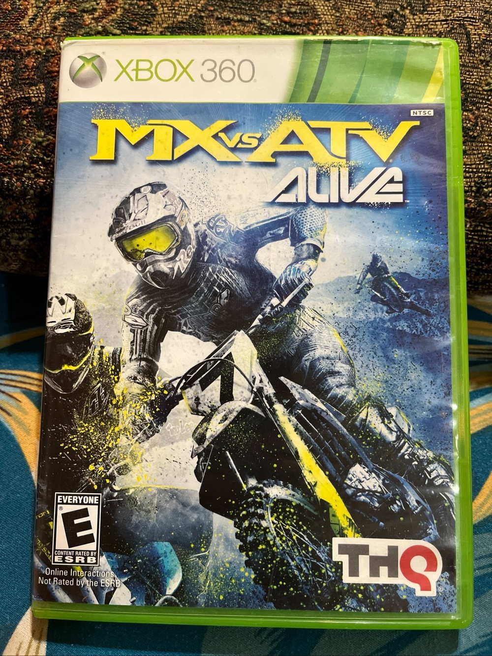 HQ MX vs ATV Alive Xbox 360 - Black, Yellow & Green Cover Art
